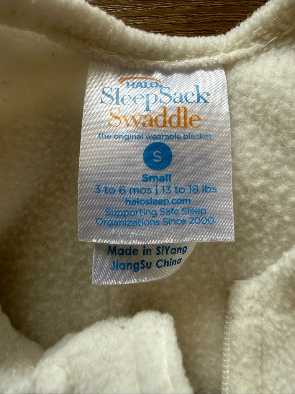 HALO SleepSack Swaddle – Small (3–6 Months, 13–18 lbs) – Fleece Wearable Blanket - Picture 3 of 4